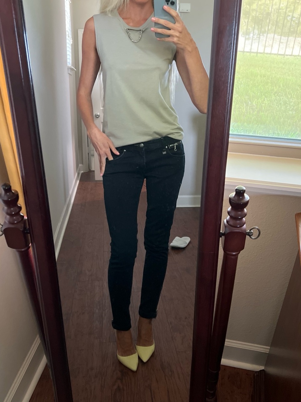 Zara Light Grey Sleeveless Crewneck Tee